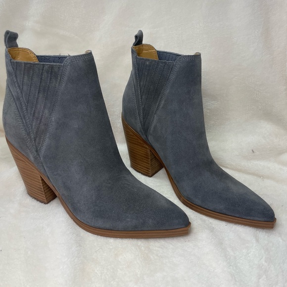 Marc Fisher LTD Gadri Pointed Toe Bootie Gray‎ Ankle Boots 9 M  D451 - Picture 3 of 9
